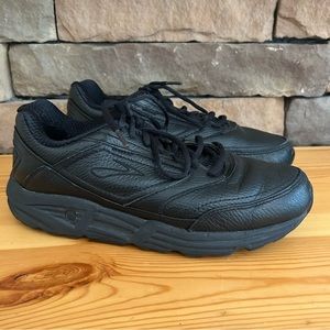 Brooks Leather  Black Shoes Size 9 Women’s